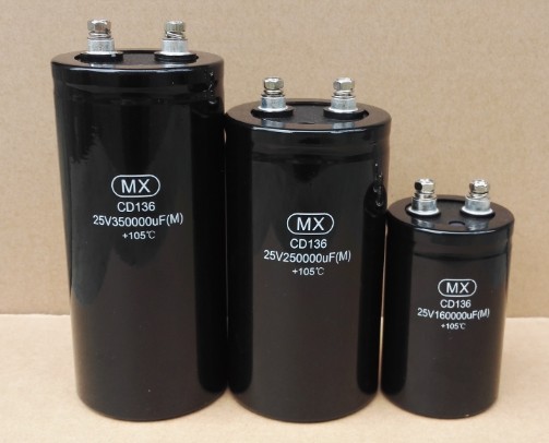 CD137 Screw Terminal Electrolytic Capacitor